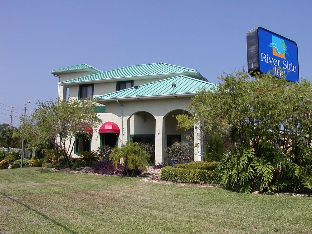 River Side Inn New Port Richey Exterior photo